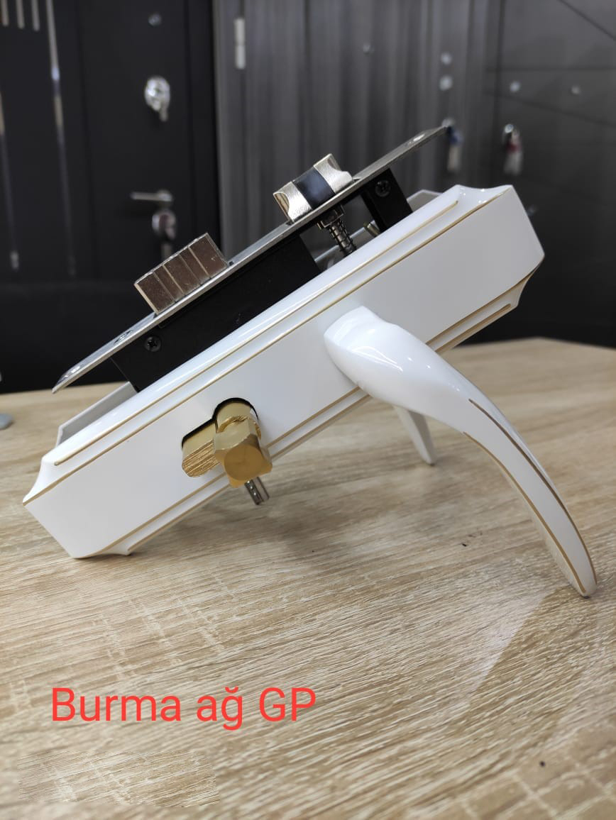 3ab615fe-a2f2-4586-a25e-0ce19b1b871d